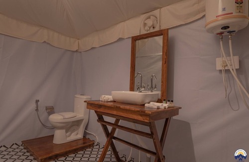 Narainkoti Hotel | White Heaven Camps