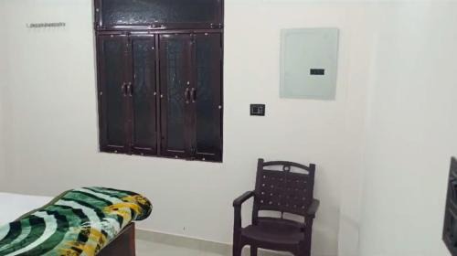 Naini House | White House Homestay