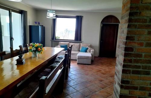 Nizza Monferrato Apartment | WHITE HOUSE