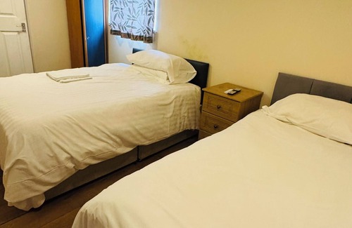 Cambridge Bed & Breakfast | White House lodge
