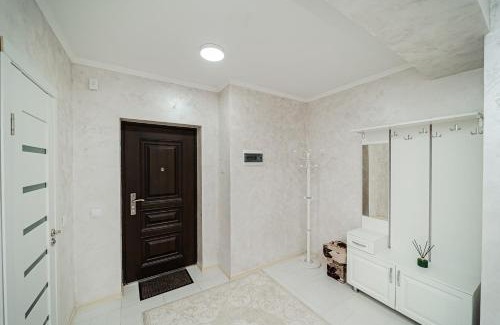 Chisinau Apartment | White House
