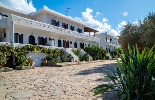 Pefki Apartment | White House Mochlos Suite