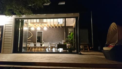 Parnu House | White House Pärnu