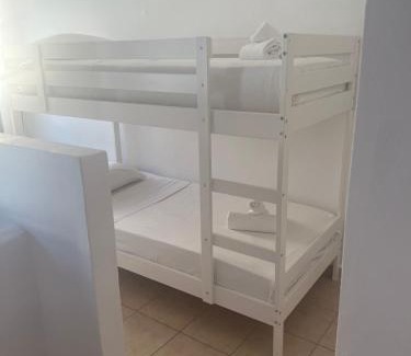 Panteli Apartment | White island rooms