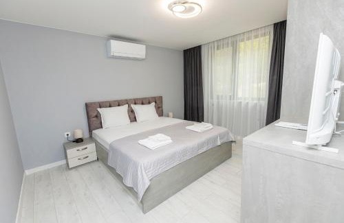 Sandanski Apartment | White lux