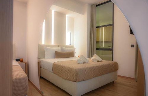 Katerini Apartment | White Luxury Suite