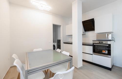 Oristano Historic Centre Apartment | White Magnolia Apt