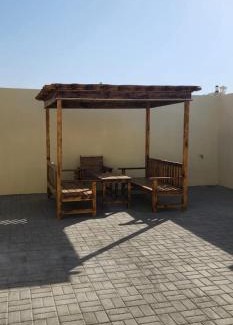 Hatta Villa | White Mountain House