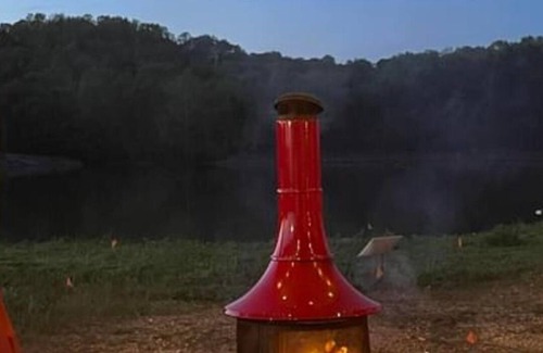 Flatwoods RV Rental | White Oak Landing RV, Charming river side gated RV park Near historic Clifton TN