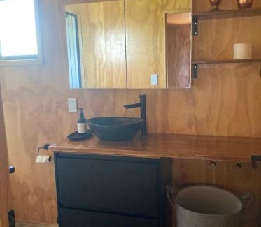Bay of Plenty Region House | White Pine Bush Cabins