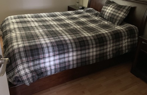 Sicamous House | White Pines Resort - Mara Lake