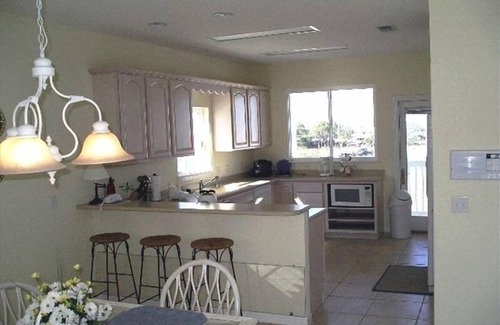 White Sands Cottages House | White Sands Cottages - Gulf & Bay Views & Access - 4 BR/3.5 BA