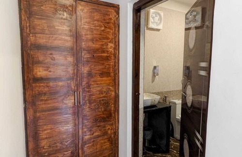 Arambol Hotel | White Tree Resort