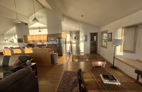Shelter Cove House | White water views, location, comfort.