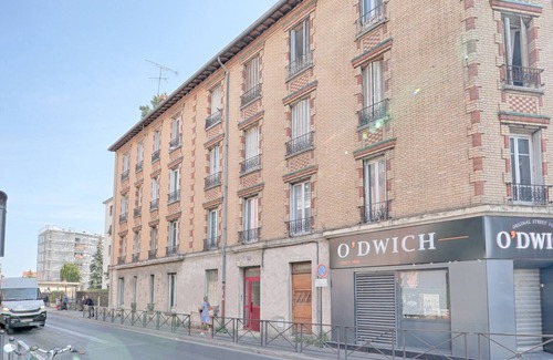 Vitry-sur-Seine Apartment | White & Wood - Charmant appartement pour 4