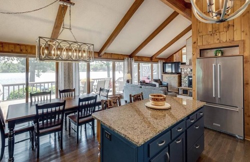 Crosslake House | Whitefish Chain of Lakes 4 bedroom Home on Daggett with Sandy Beach!