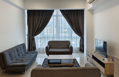 Kampung Sembulan Baru Apartment | Whitehouse at Sutera Avenue