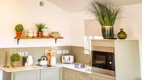 Sandwich Ski Chalet | Whitemills Wake and Aqua Park Lodge Seven