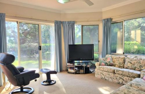 Forster Apartment | Whitesands G1