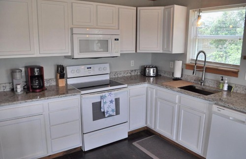 Fort Morgan House | Whitesands South Relax in comfort at this duplex within walking distance of the beach