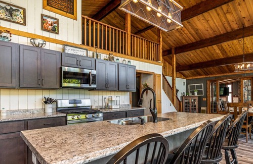 Elizabeth House | Whitetail Country Trails