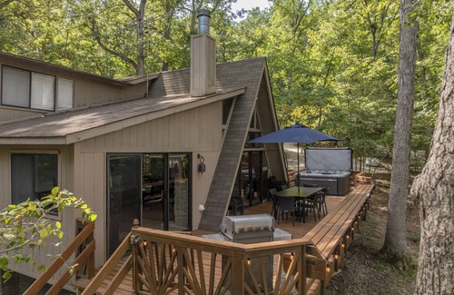 Innsbrook Ski Chalet | Whitetail Creek Retreat by Innsbrook Vacations!