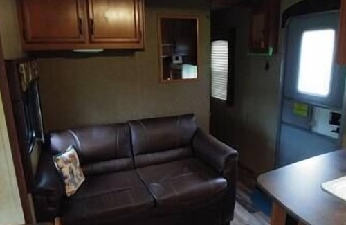 Elba House | Whitewater Riverside Camper Adults Only