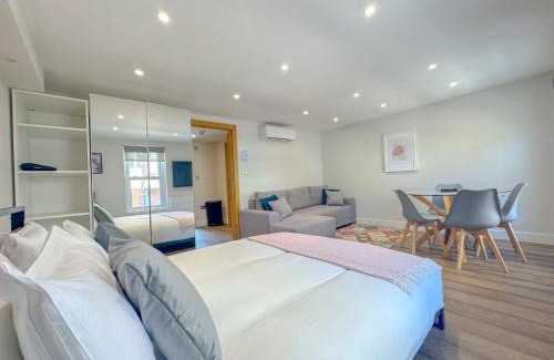 Fitzrovia Apartment | Whitfield Apartments