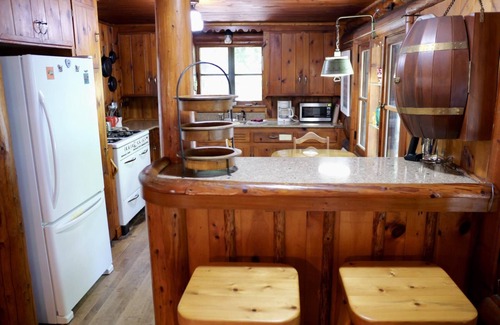 Drummond House | Whitney Bay Getaway on Drummond Island