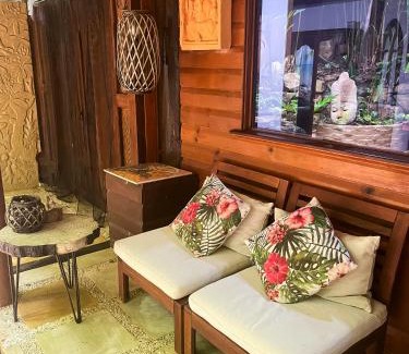 Jubilee Pocket Bed & Breakfast | Whitsundays BNB Retreat