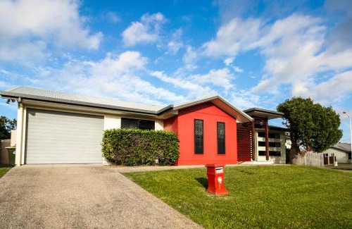 Rural View House | WhitsunStays - The Serenity