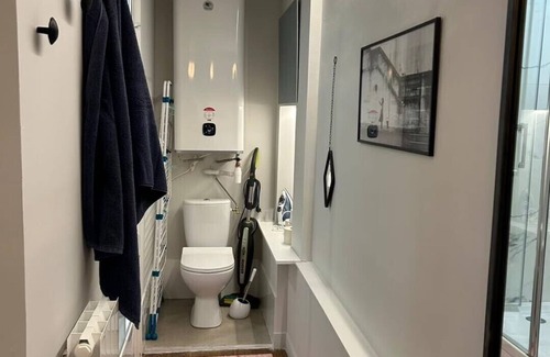 Baud Apartment | Whole apartment, close to all amenities