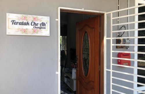 Kubang Arang House | Whole house - 2 bedrooms for family with kids and Free Wifi