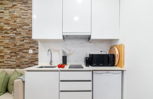 Sao Miguel do Rio Torto Apartment | Whome Live the Lisbon Dream - Cobblestones & Culture