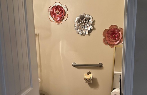 Peach Orchard House | Why rent a room when you can rent the entire house