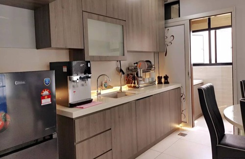 Johor Bahru House | WI-FI Spacious 3BR Balcony View