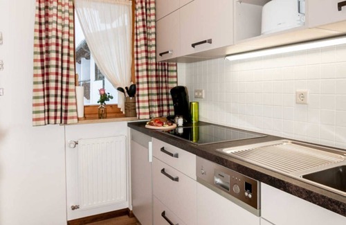 Bad Wiessee Apartment | Wiesbauer, 2-room, 2nd floor, south/west, 2 balconies, mountain view - Apartments Trinkl