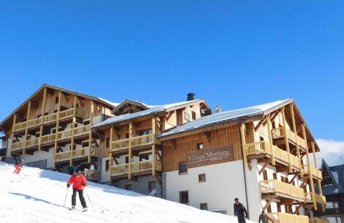 Val-Thorens Apartment | Wifi, 200m from resort center, fitness, swimming pool, sauna, hammam, balcony, tv, ski locker