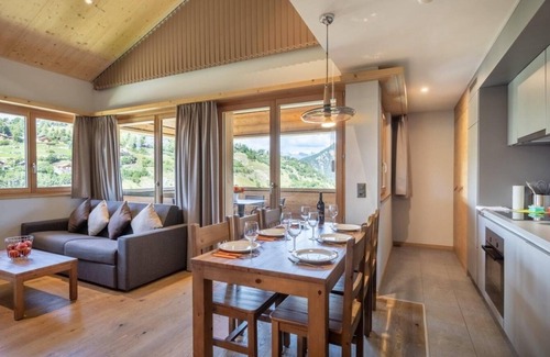 Vercorin Apartment | Wifi, 250m from shops, sauna, hammam, balcony, tv, ski locker, 62m², Vercorin