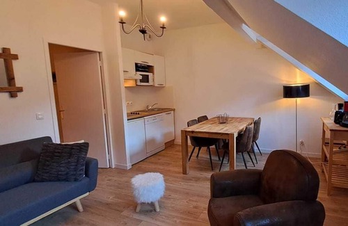 Vignec Apartment | Wifi, 2nd floor, swimming pool, tv, ski locker, 37m², Saint Lary Soulan