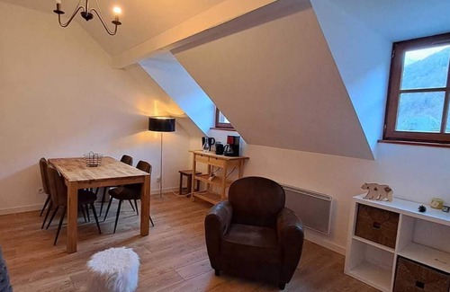 Vignec Apartment | Wifi, 2nd floor, swimming pool, tv, ski locker, 37m², Saint Lary Soulan