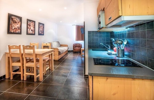 Les Almes Apartment | Wifi, 4th floor, balcony, tv, ski locker, 80m², Tignes