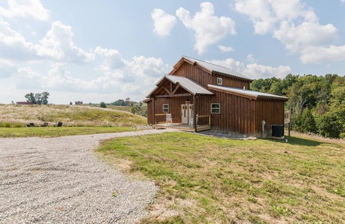 Rogers Cabin | WiFi & Adventure - Large Family-Friendly Cabin - Starlight Cabin - Red River Gorge, Kentucky!