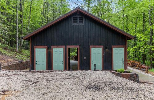 Pine Ridge House | WiFi & Adventure - The Overlook Luxury