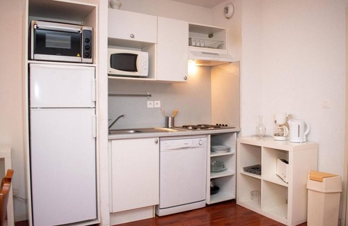 Vignec Apartment | Wifi, Ground floor, swimming pool, tv, ski locker, 45m², Saint Lary Soulan