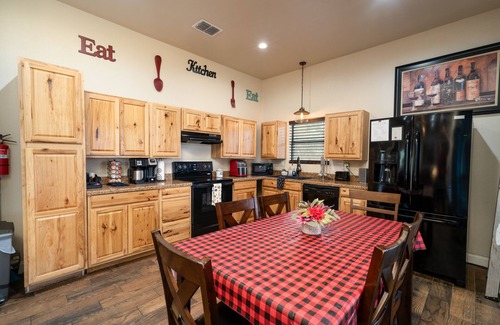 Fischer House | Wiggle Butts Ranch #1 | Private Pool | Hot Tub, Wiggle Butts Ranch