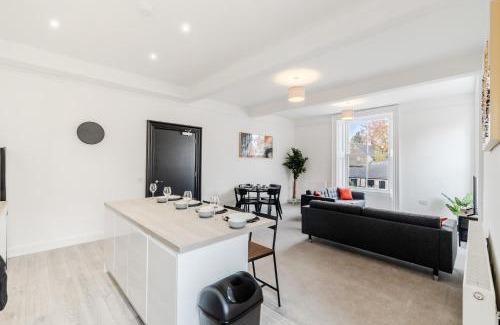 Letham Grange Apartment | Wild Berry Stays - Swan Street A