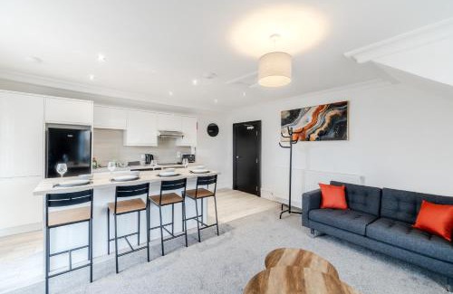 Letham Grange Apartment | Wild Berry Stays - Swan Street B