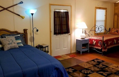 Broken Bow Cabin | Wild Blue Yonder Cabin With Extra Studio Room, Hot Tub, Fire Pit in the Back Yard by Redawning