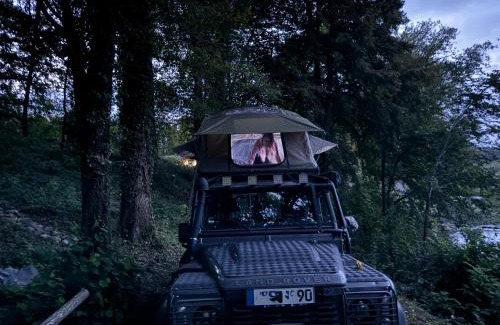 Arnaud-Guilhem Other | Wild Camping am Fluss